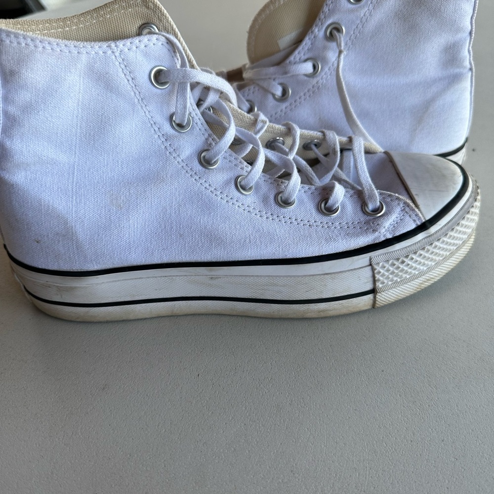 selling all star converse size 8 - Picture 5 of 6